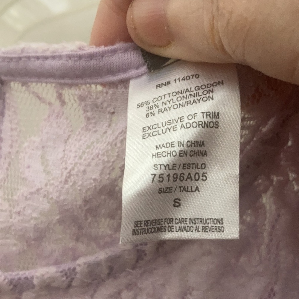 FINAL MARKDOWN Ransom junior top (S) - Picture 4 of 5